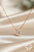 Dewdrop Emerald Necklace