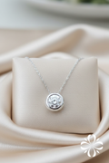 Dewdrop Round Necklace