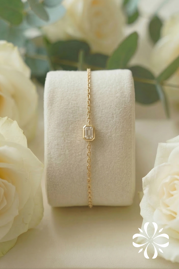 Dewdrop Emerald Bracelet