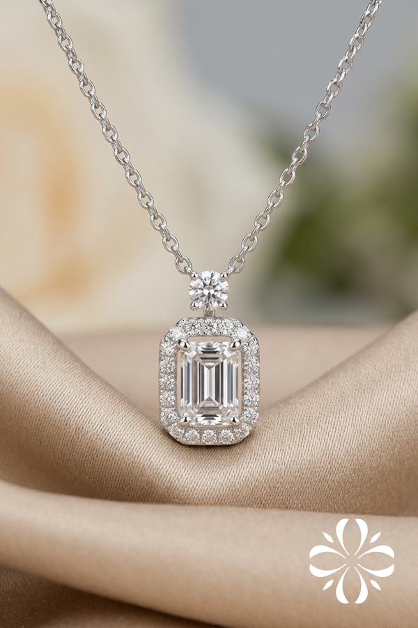 Sienna Emerald Halo Necklace